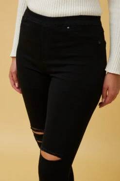 ASPEN SKINNY DISTRESSED DENIM -Female Clothing Store 0237e01e68f925550f6d472fe189bce8