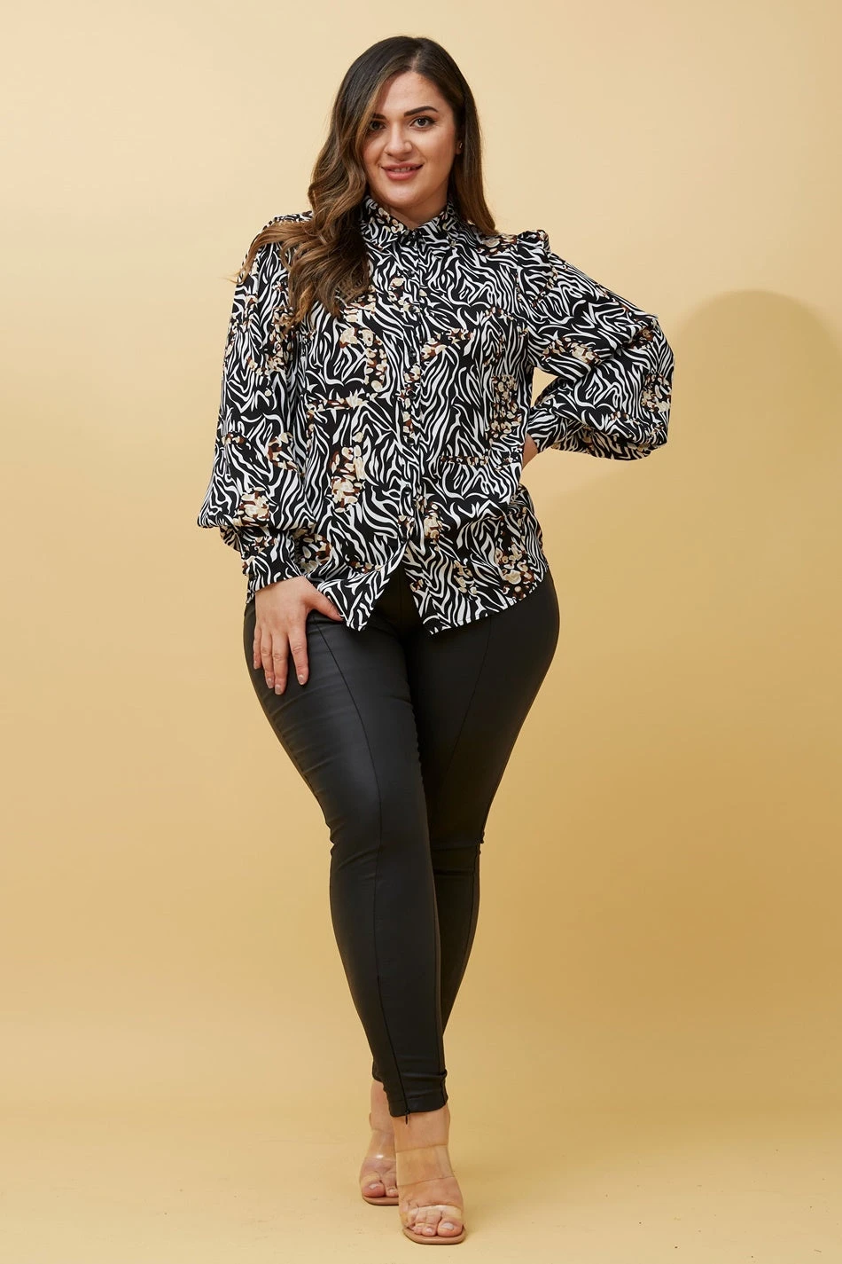 BELLE ANIMAL PRINT LONG BALLOON SLEEVESHIRT 1 BELLE ANIMAL PRINT LONG BALLOON SLEEVESHIRT