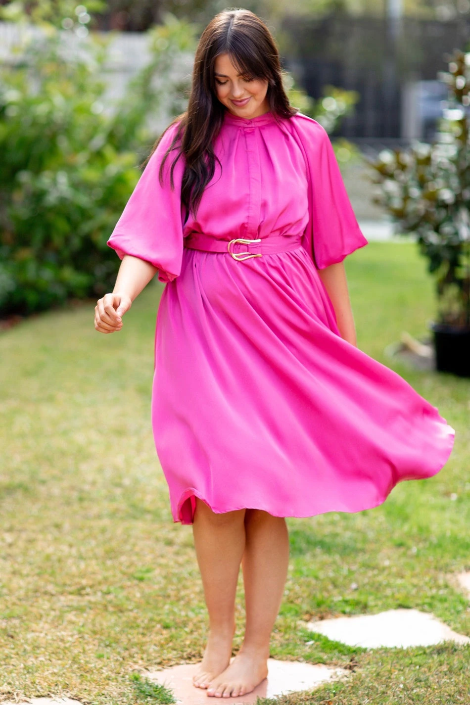 QUEENIE SATIN MIDI DRESS 4 QUEENIE SATIN MIDI DRESS - Image 4