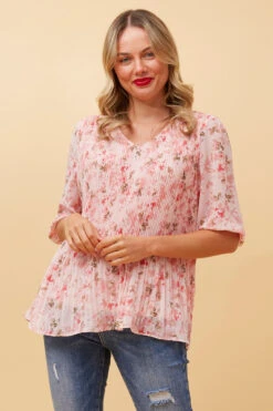 POSIE PLEATED FLORAL TOP -Female Clothing Store 2873d7ef6f6f9cf64ab110686f2be538