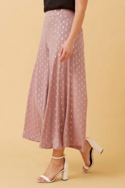 SCOUT GOLD FOIL PRINT PANTS -Female Clothing Store 33a7a734c16e6624d2355cb1a8ce5000 4ebe5c41 7938 4cac b827 293fa5b634b5