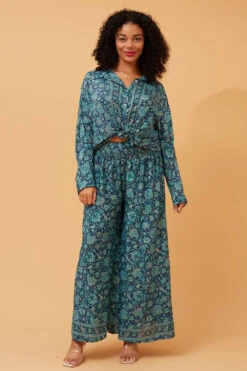 DOVER FLARED PAISLEY PRINT PANTS -Female Clothing Store 3b47a74bc63e53435405b7875bacb3a6 3099ac34 a812 4f72 8049 d54bd5f9fd98