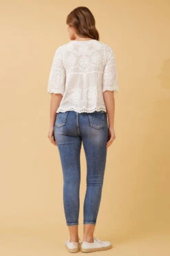 ELLIOT EMBROIDERED TOP -Female Clothing Store 3dec72574c4301cfb5c5e54dd0ee621f