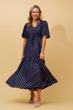 IVANA TEARDROP FOIL PRINT MAXI DRESS -Female Clothing Store 4b43733d98a248eed9dbf8e9e3f9d6fe e98e0996 1c6c 4f1f af00 d1d42582982c