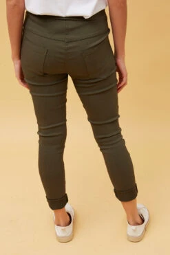 JANJA STUDDED WINGS JOGGER PANTS -Female Clothing Store 50aa2dcbb42ad53cd5cde4702cf1d10a