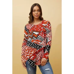 BOBBI ZIG ZAG PRINT DOUBLE LAYERED TOP 27 BOBBI ZIG ZAG PRINT DOUBLE LAYERED TOP -Female Clothing Store 6509117f04027c85dc52532e8769effb