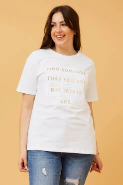 JULITA EMBOSSED GRAPHIC PRINT TOP 21 JULITA EMBOSSED GRAPHIC PRINT TOP -Female Clothing Store 6fe5a6c7dec7006e9c98b1ba1011eda9 23a364e4 27c7 4598 8ac5 b13c90e3493a