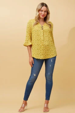 RUE DITSY FLORAL BUTTON DETAIL TOP -Female Clothing Store 81d6114aa4a5e1b7326f479265eb68de ffd1a1c9 7c74 48cd 8e0e e2e55af46899
