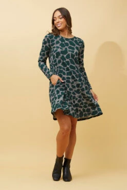 Stella VAYDA ANIMAL PRINT SHORT DRESS -Female Clothing Store 84ffdcedab0f56de9eccbd36c215e7c6 946b0062 44b4 46ad 8811 1c4536d77dde