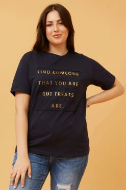 JULITA EMBOSSED GRAPHIC PRINT TOP 16 JULITA EMBOSSED GRAPHIC PRINT TOP -Female Clothing Store 8820059bd9d3be9e6a3bf4273660eee4