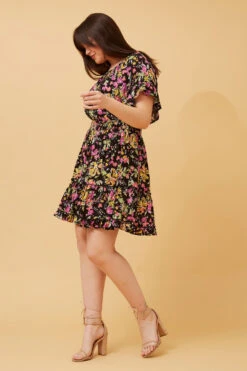 GRETA FLORAL SHORT DRESS -Female Clothing Store 9b4e96d945ce9682c43abfd3b8d70886 432152be 51ad 45a6 905d 00a12d5506a8