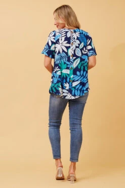 SONIA LEAF PRINT TOP -Female Clothing Store e5906c96e0f30d38437295784e18e083