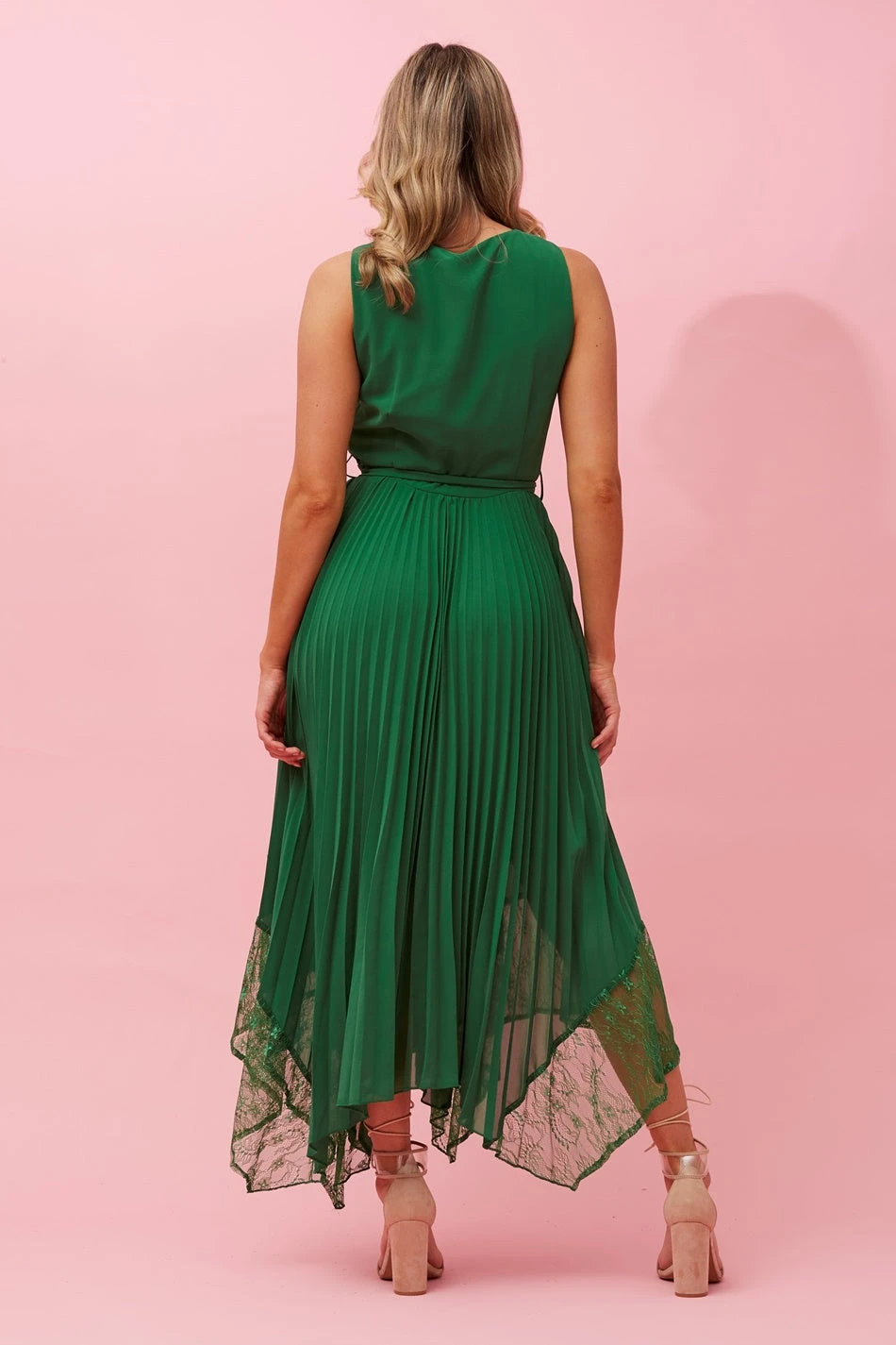 MADISON SLEEVELESS PLEATED DRESS 13 MADISON SLEEVELESS PLEATED DRESS - Image 13