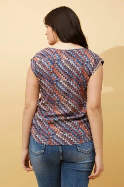 SHELLY ABSTRACT PRINT TOP -Female Clothing Store ebbf5aa615fe13f8c3e0abf88b1c6963