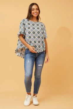 FRILA TILE PRINT TOP -Female Clothing Store ef78e5bc77edf10e5ae6d495bc98604d