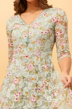 OLIVIA ZIP FRONT FLORAL LACE DRESS -Female Clothing Store f299907a316622a5158875cb9fff45c1 83d32ca9 2e4a 4176 8182 99dd0ae64622