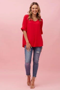 KENDRA BUTTON DETAIL TOP 22 KENDRA BUTTON DETAIL TOP -Female Clothing Store fe919a72713f786051333cdb0a720d37 3f35fd3f bf49 44ef b63c 80754129a137